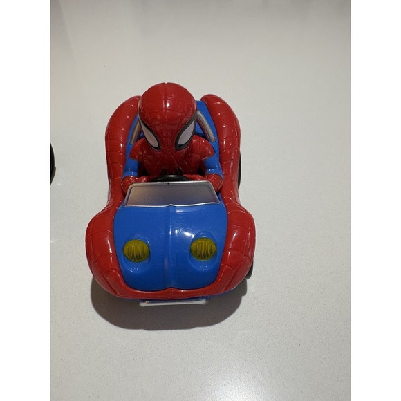 Marvel Super Hero Vehicles Spiderman & Black Panther Racer Cars Toy Figures - Picture 3 of 9